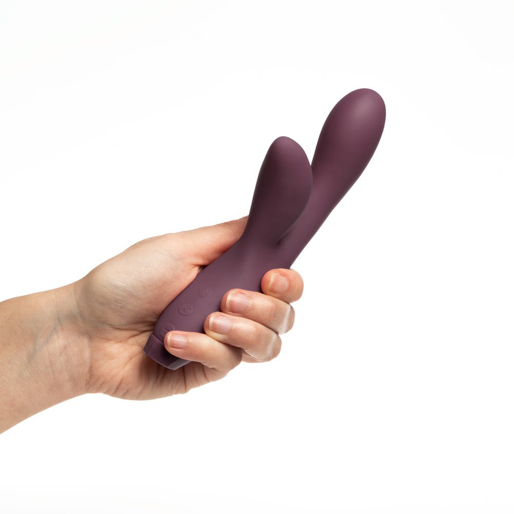 Je Joue Hera Rechargeable Silicone Rabbit Vibrator Purple - Image 4