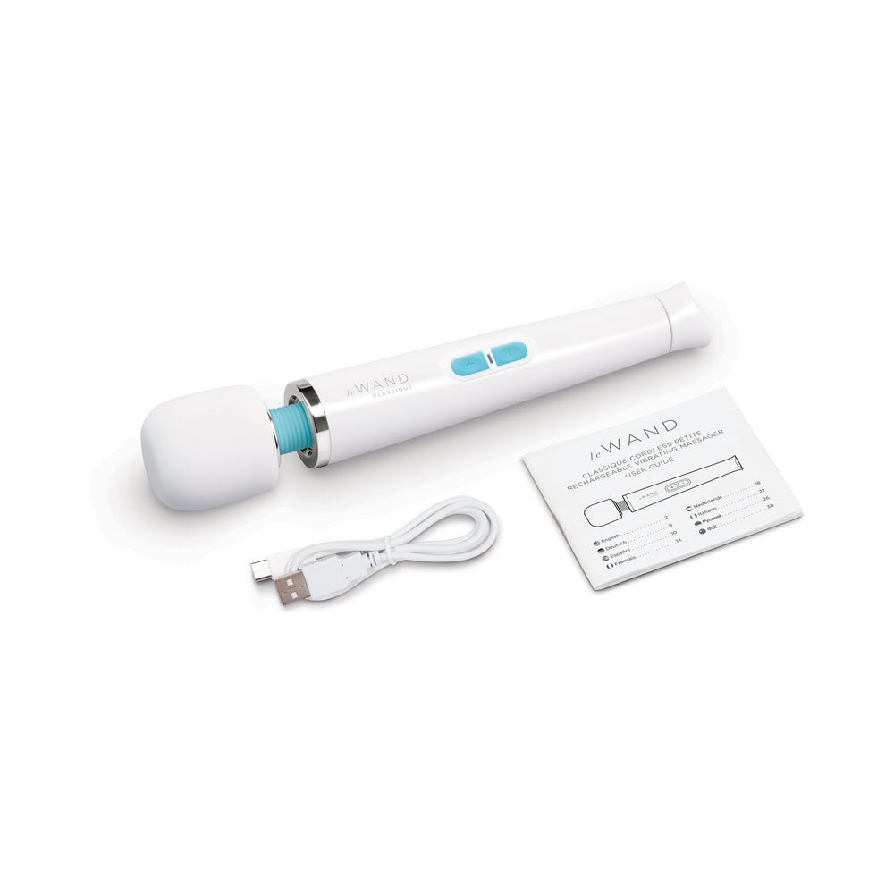 Le Wand Classique Petite Wand Massager - Image 9