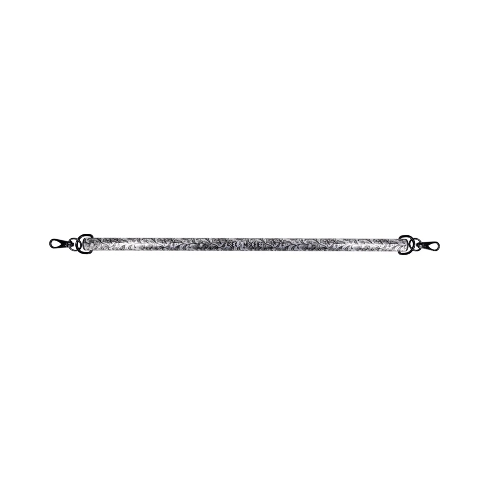 Sportsheets Sex & Mischief Lace Spreader Bar - Image 4