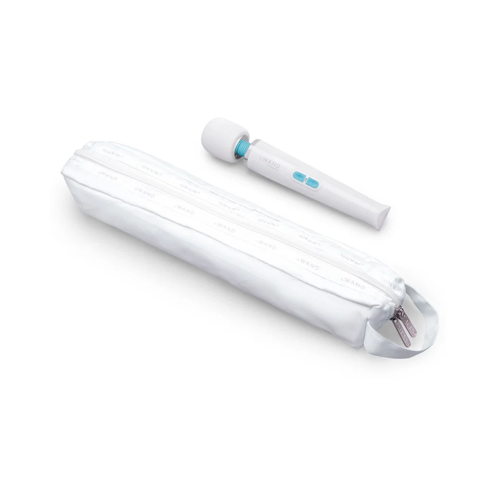 Le Wand Classique Petite Wand Massager - Image 11